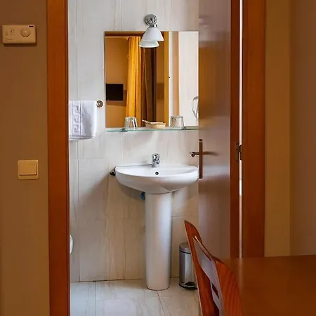 Отель Castilla Касерес