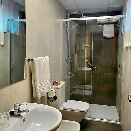 酒店 卡斯蒂利亚酒店 Caces