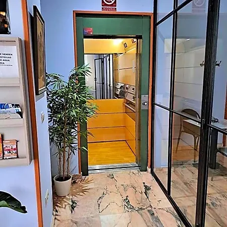 卡斯蒂利亚酒店 酒店 *