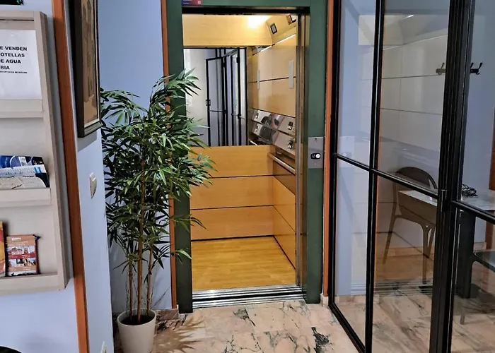 Castilla فندق Caces