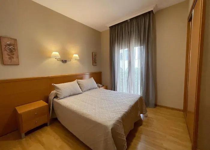 Castilla فندق Caces