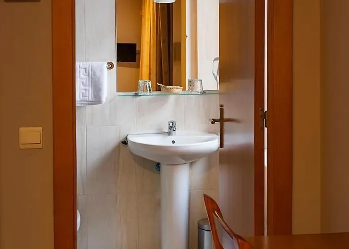 Hotel Castilla Caces